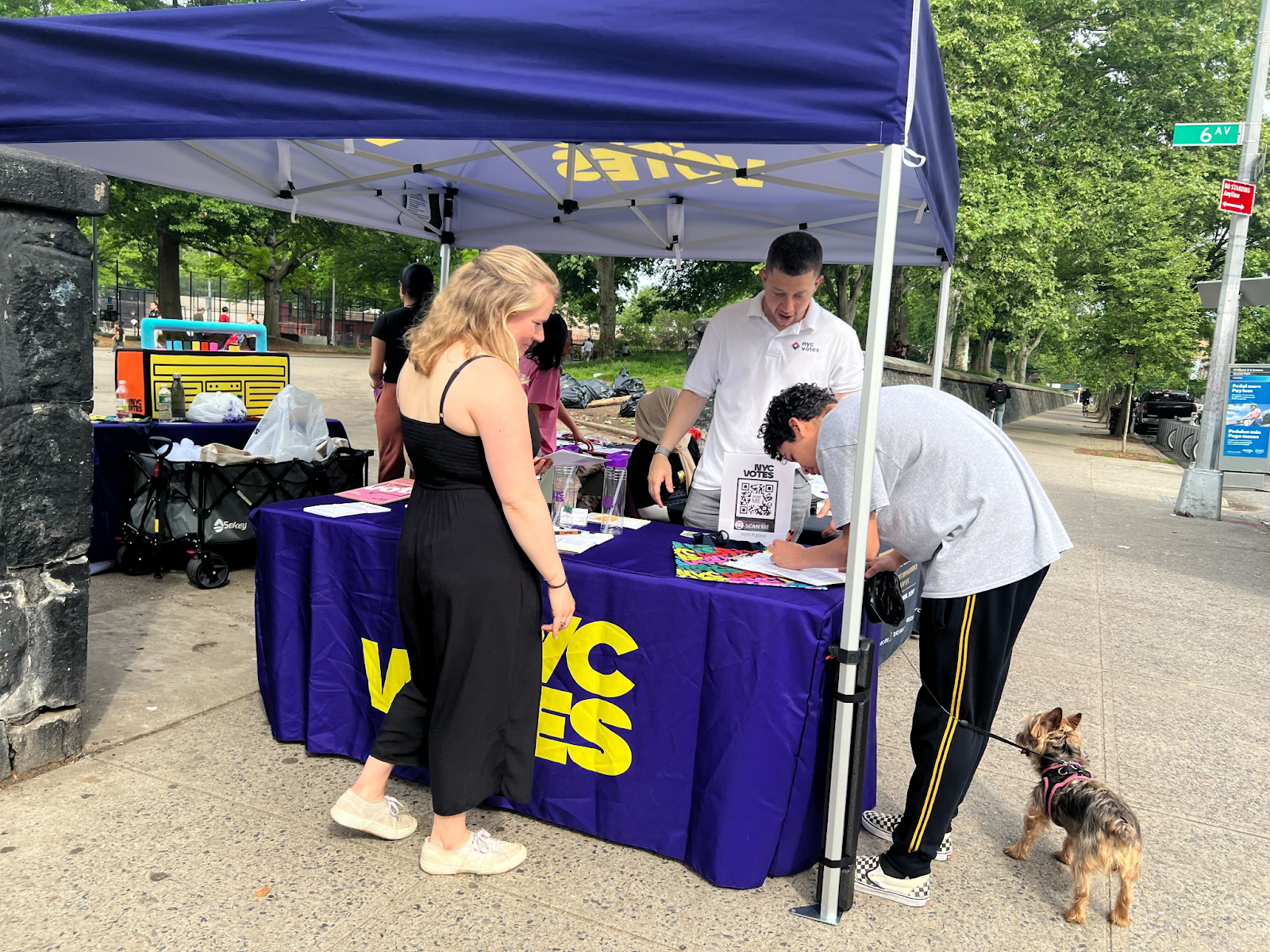 Un evento del Día del Registro de Votantes de 2024 en NYC